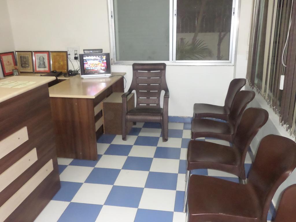 מלון אאורנגבד Indradeep Executive מראה חיצוני תמונה